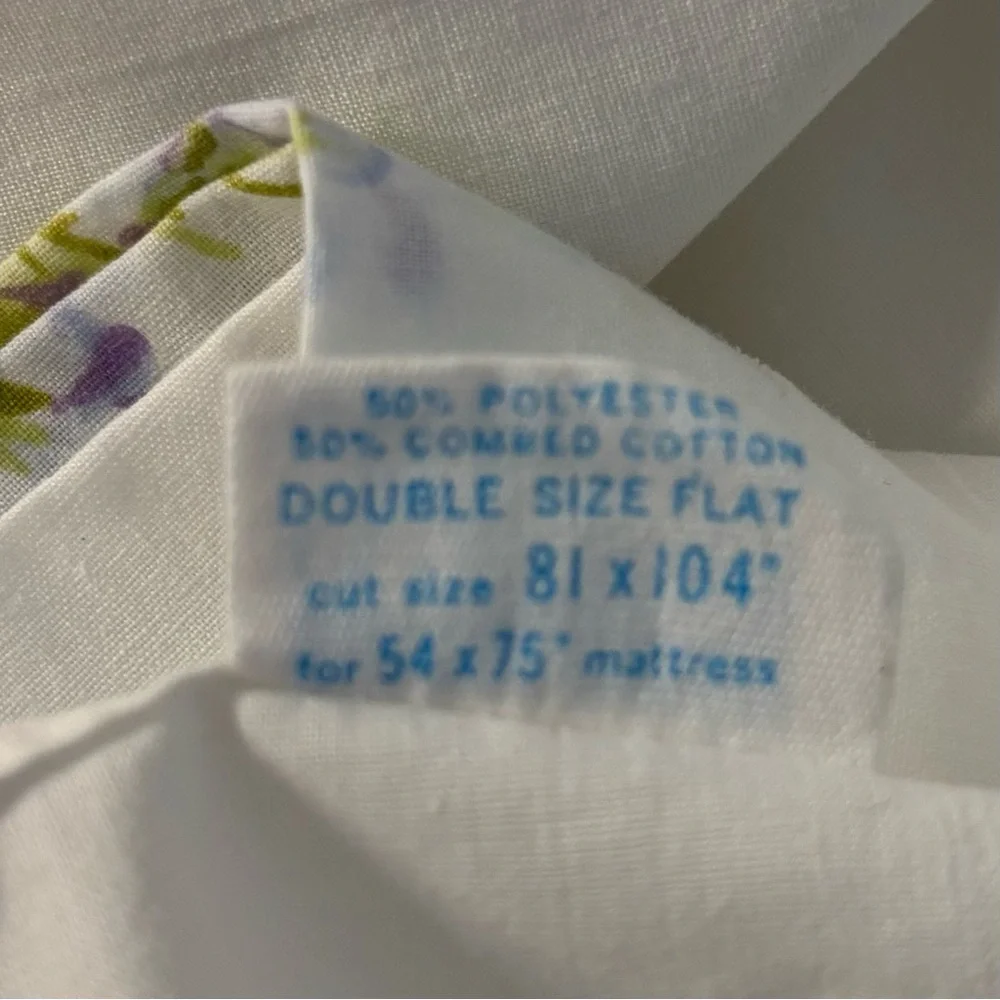 Vintage Montgomery Ward Double Flat‎ Sheet Two Pillowcases Scalloped Trim Floral